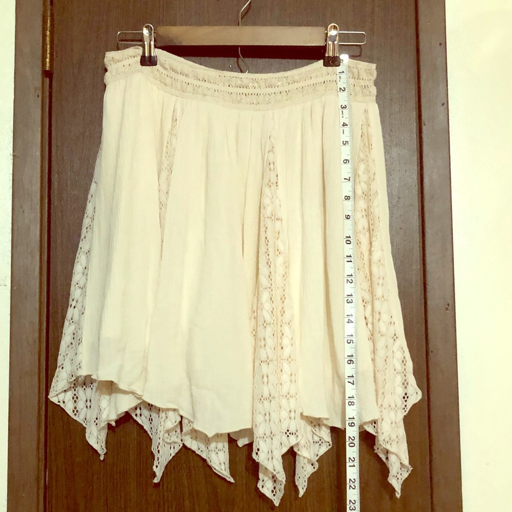 Lacey skirt